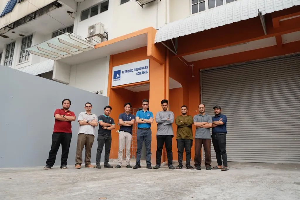 PRSB team at the Petrolec Resources operations centre