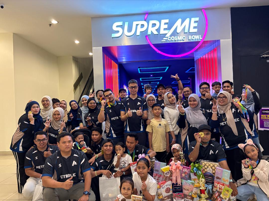 Bowling 2025: Building Team Spirit Beyond the Workplace